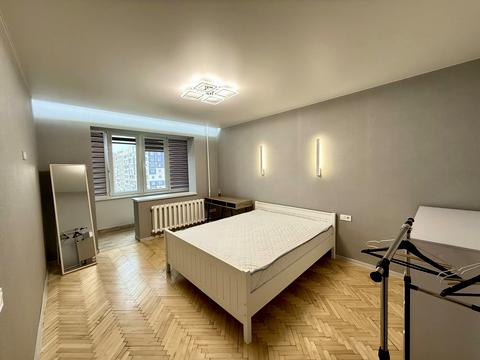 квартира за адресою Червоної Калини просп., 121
