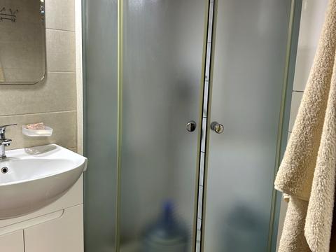 комерційна за адресою Єреванська вул., 12
