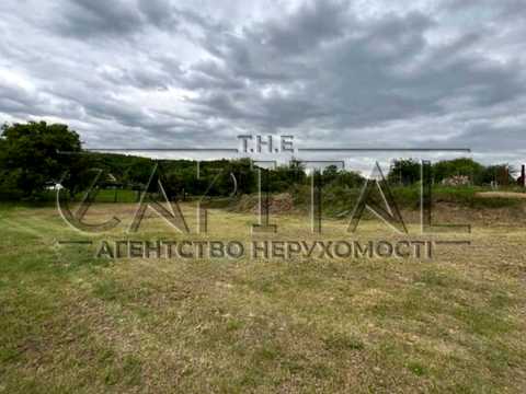 участок по адресу вул. Паркова
