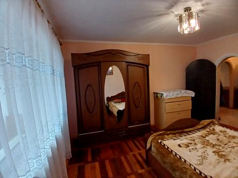 комната по адресу Гната Хоткевича ул., 52/4