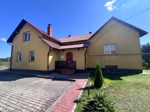 дом по адресу Центральна