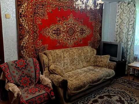 квартира за адресою Космонавтів вул., 7а