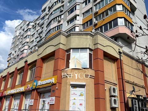 комерційна за адресою Михайла Грушевського вул. (Котовського), 73