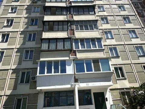 квартира за адресою Червоної Калини просп. (Володимира Маяковського), 50