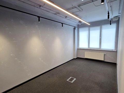 коммерческая по адресу Златоустовская ул., 3