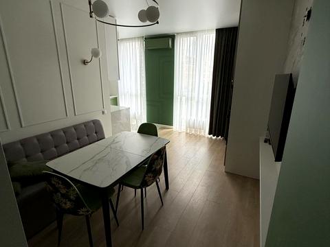 квартира за адресою Салютна вул., 2к17