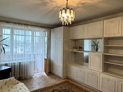 паркоместо по адресу Яворницького, 8