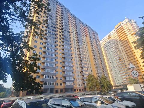квартира за адресою Юрія Кондратюка вул., 1