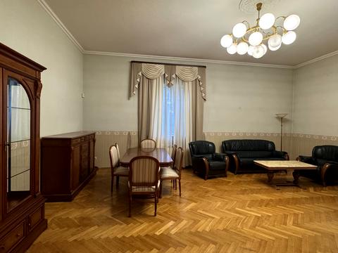 дом по адресу Анатолія Солов'яненка ул.
