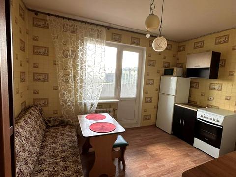 квартира за адресою Михайла Максимовича вул. (Онуфрія Трутенка), 9-В