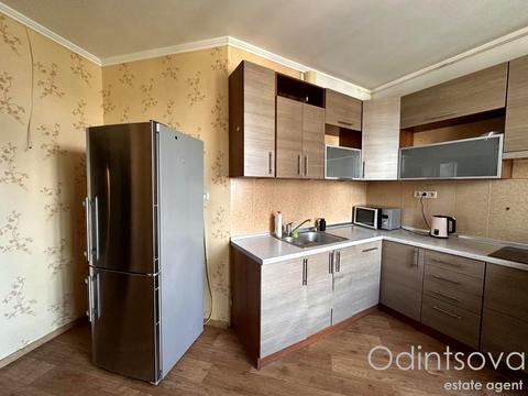 квартира за адресою Саперно-Слобідська вул., 10