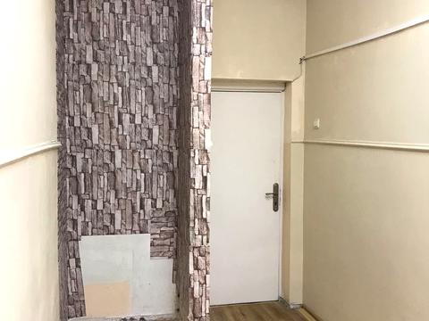 комерційна за адресою Червоної Калини просп. (Володимира Маяковського), 26