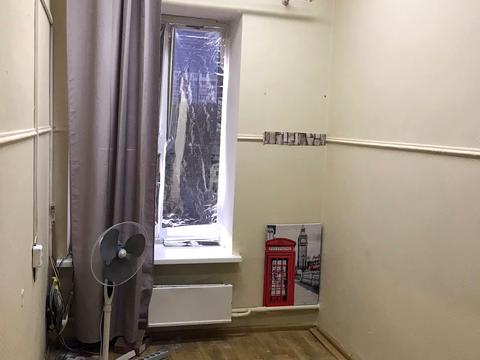 комерційна за адресою Червоної Калини просп. (Володимира Маяковського), 26