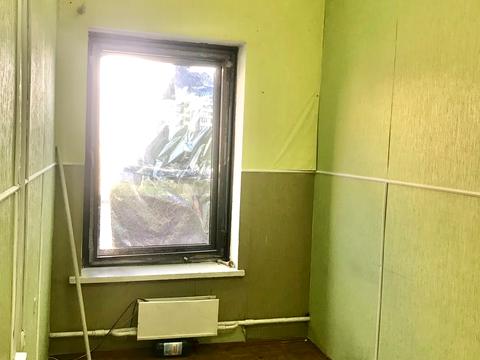 комерційна за адресою Червоної Калини просп. (Володимира Маяковського), 26