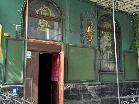 комерційна за адресою Підвалля вул., 11