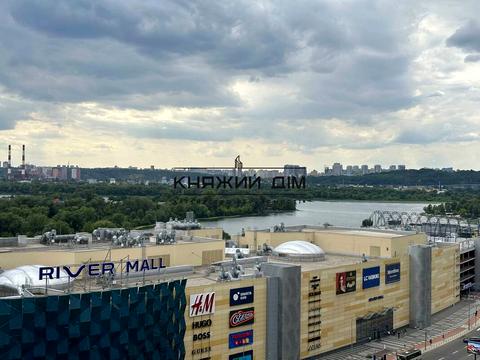 квартира за адресою Дніпровська набережна вул., 25