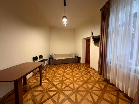 квартира за адресою Пекарська вул., 29