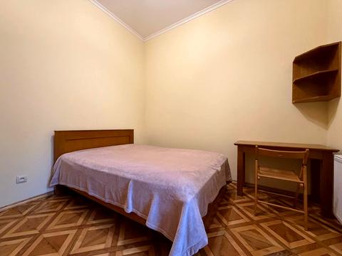 квартира за адресою Пекарська вул., 29