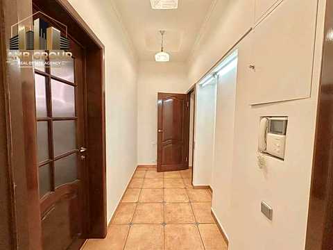 комерційна за адресою Велика Васильківська вул. (Червоноармійська), 49