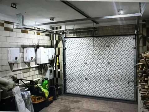 дом по адресу с. Зазимье, 23 садова