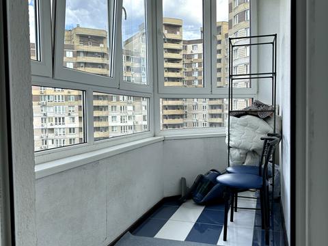 квартира за адресою Анни Ахматової вул., 34
