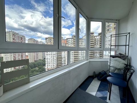 квартира за адресою Анни Ахматової вул., 34