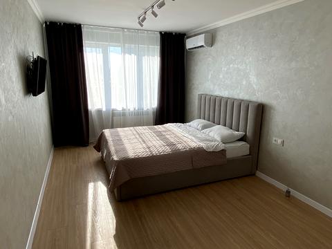 квартира за адресою Зої Гайдай вул., 12/10