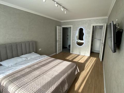 квартира за адресою Зої Гайдай вул., 12/10