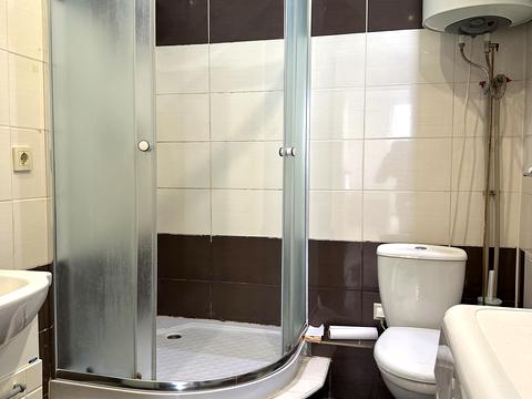 квартира за адресою Анни Ахматової вул., 34