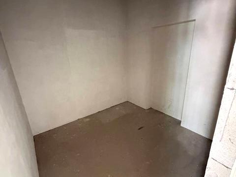 комерційна за адресою Краснова вул., 1-А