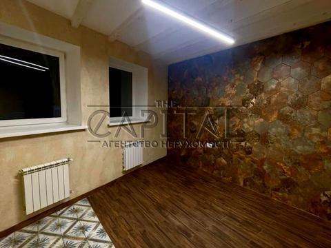 комерційна за адресою Марка Безручка вул., 23