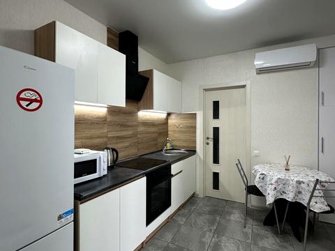 квартира за адресою Академіка Сахарова вул., (59 перлина)