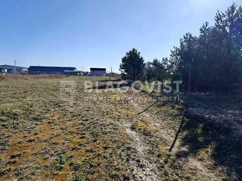 участок по адресу Садова