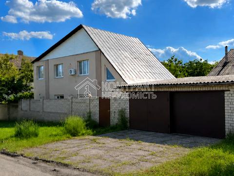 дом по адресу Армейская ул.
