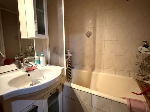 будинок за адресою Новоселів вул.