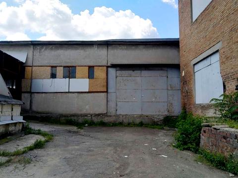 комерційна за адресою Журналістів вул., 13