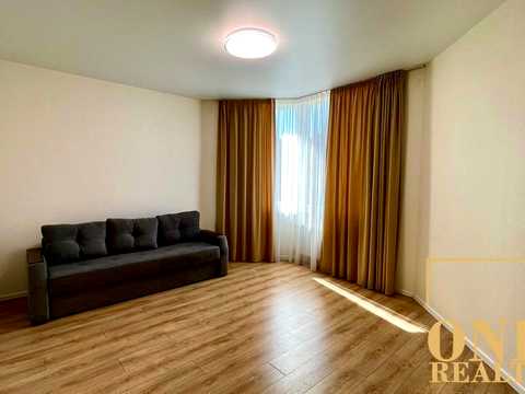 квартира за адресою Абрикосова вул., 5
