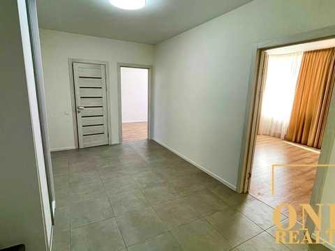 квартира за адресою Абрикосова вул., 5