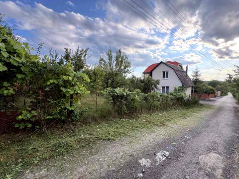 будинок за адресою Радісна