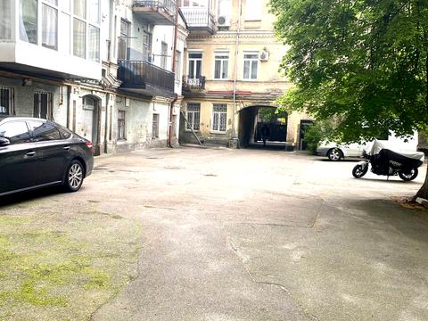 квартира за адресою Верхній Вал вул., 40-В