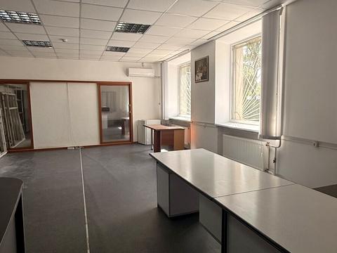 комерційна за адресою Благовісна вул., 269