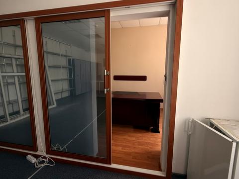 комерційна за адресою Благовісна вул., 269