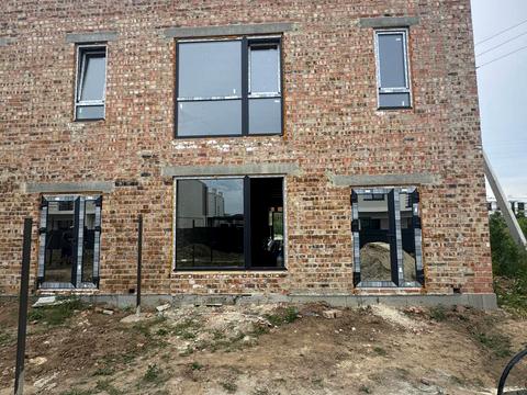 дом по адресу Парафіяльна