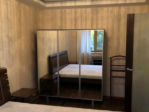 квартира за адресою Івана Мазепи вул. (Січневого Повстання), 4