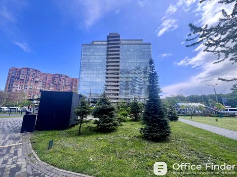 комерційна за адресою Голосіївський просп. (40-річчя Жовтня), 132