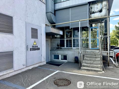комерційна за адресою Голосіївський просп. (40-річчя Жовтня), 132