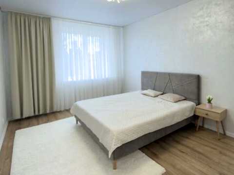 квартира по адресу Степана Бандери ул., 30