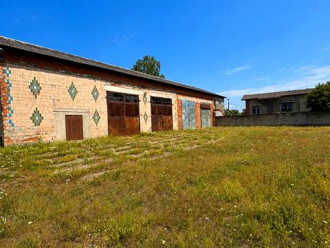 комерційна за адресою Заводська вул., 9