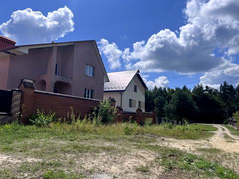 будинок за адресою 1 Грудня вул.