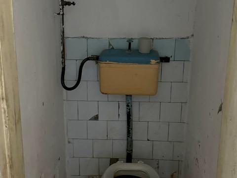 кімната за адресою Львів, Євгена Плужника вул., 3